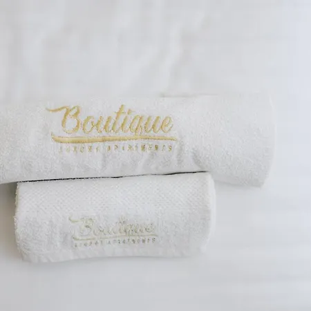 アパート Boutique Luxury クラグイェヴァツ