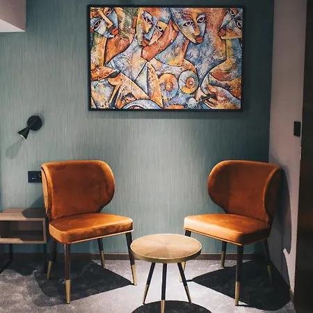 Boutique Luxury كراغوييفاك